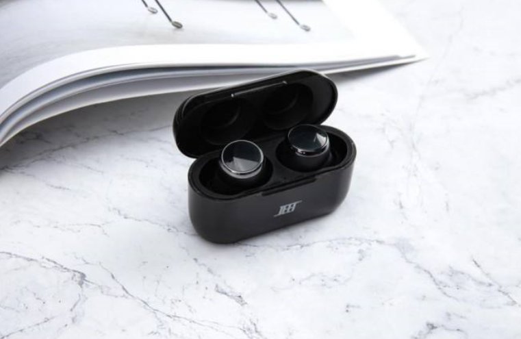 华强北AirPods要凉了？Airpods蓝牙耳机将推廉价版！