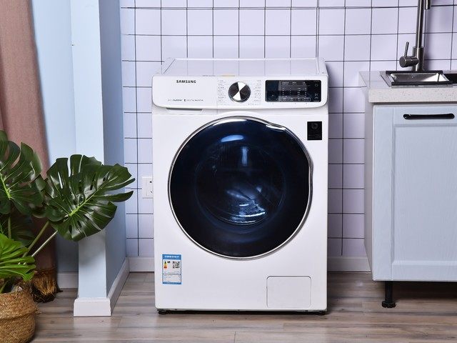 一机开启家庭洗护新时代三星洗烘一体机体验