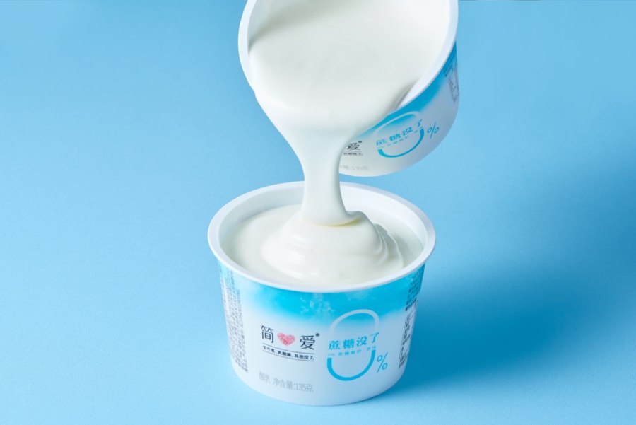 简爱酸奶凭啥领跑高端酸奶市场 这八大年度关键词告诉你答案