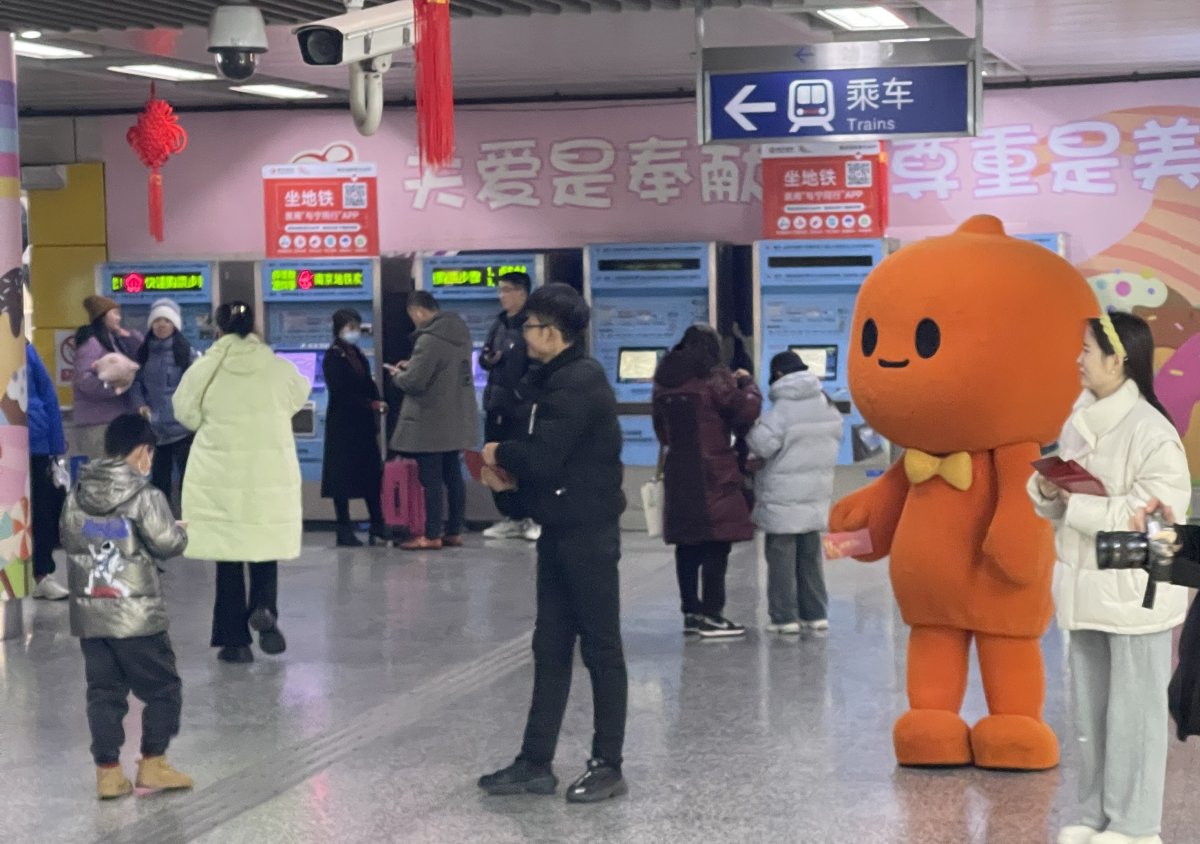 南京地铁联动淘宝为乘客发红包 网友：怎么还不来我们城市！